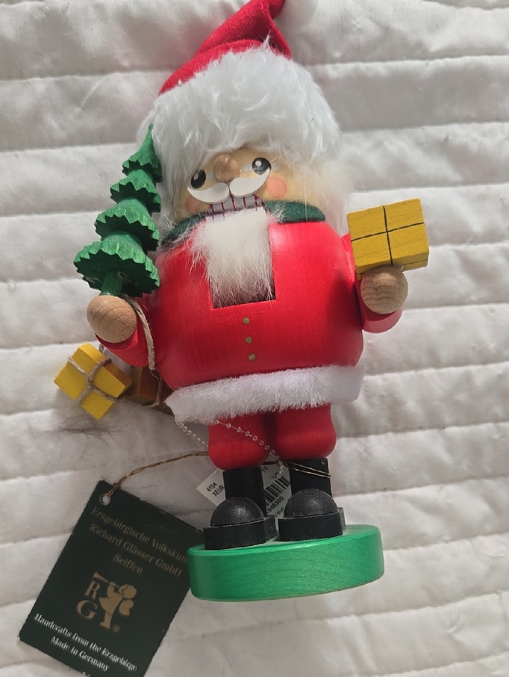 Handcrafted  Vtg Santa Nutcracker ERZGEBIRGE VOLKSKUNST MADE IN GERMANY